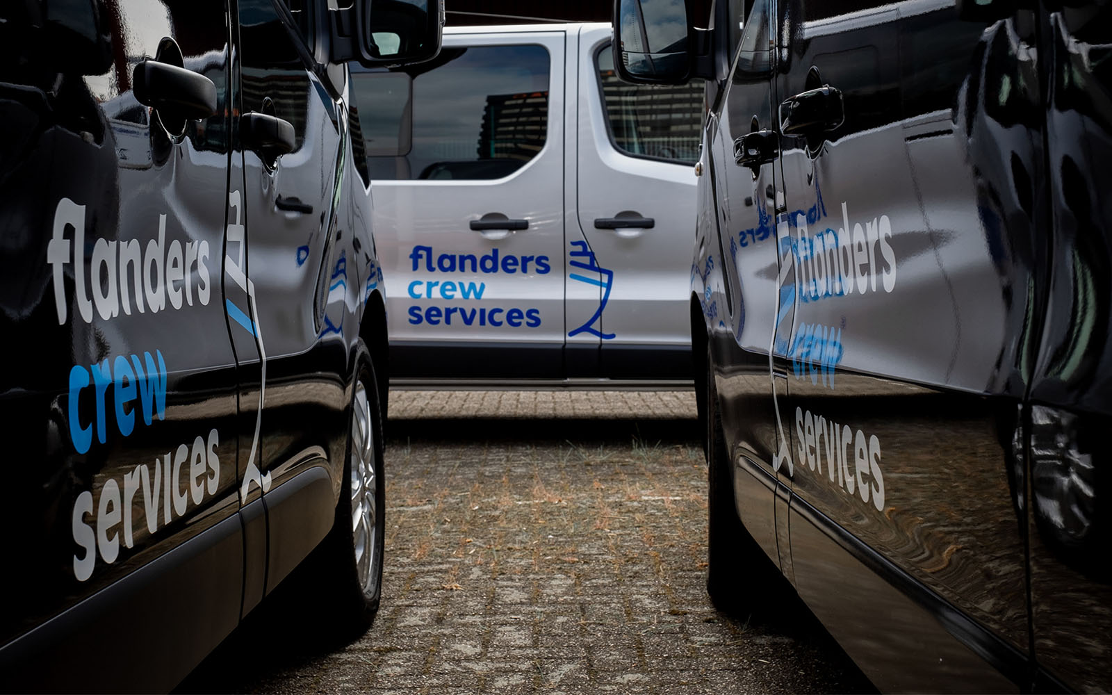 Logo Flanders Crew Services